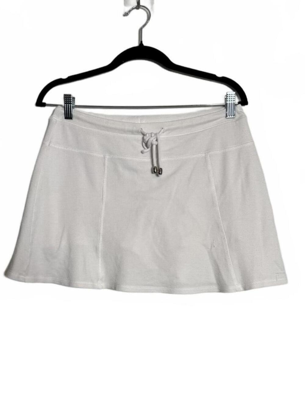 Y2K Flirty White Mini Skirt